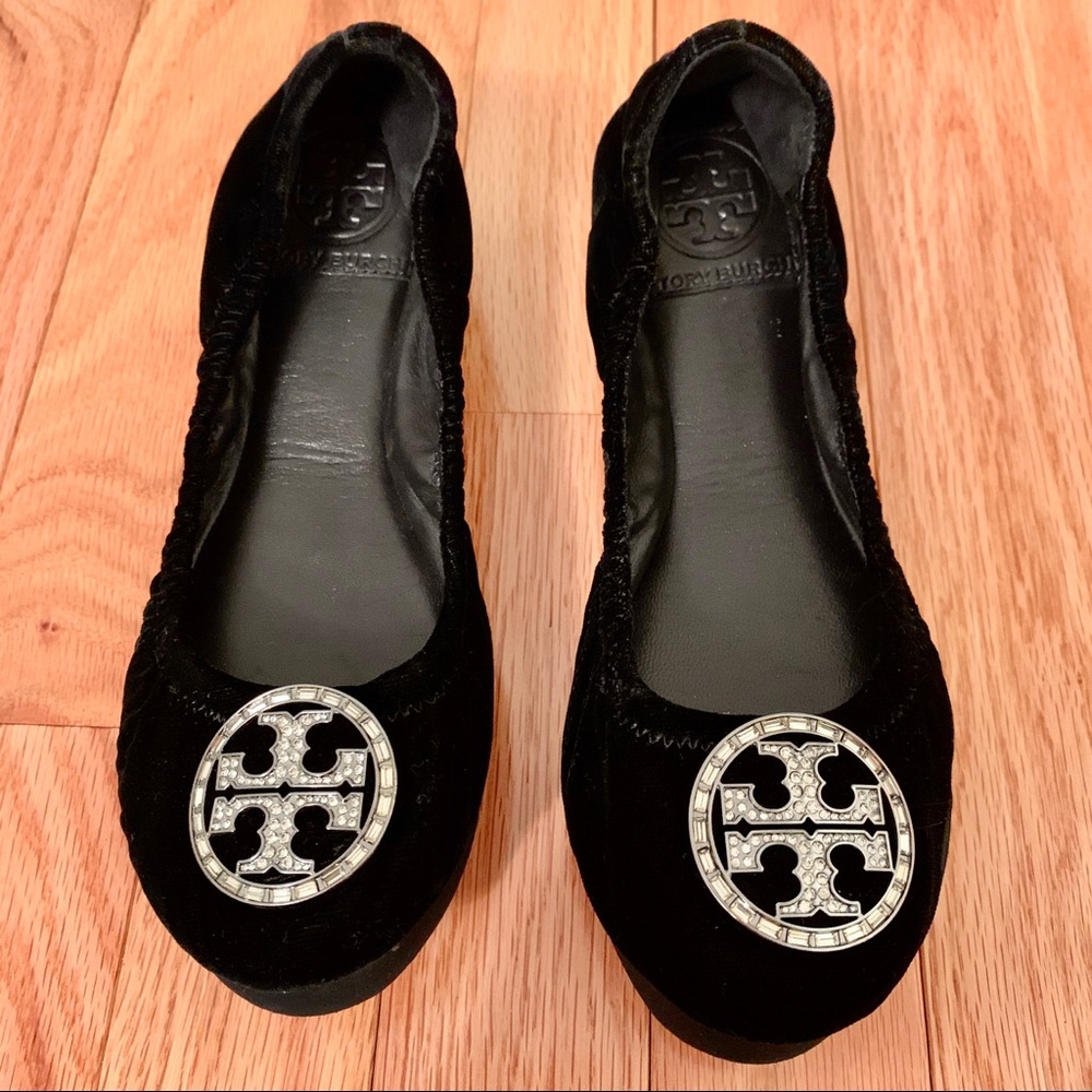Tory Burch velvet shoes black size 5.